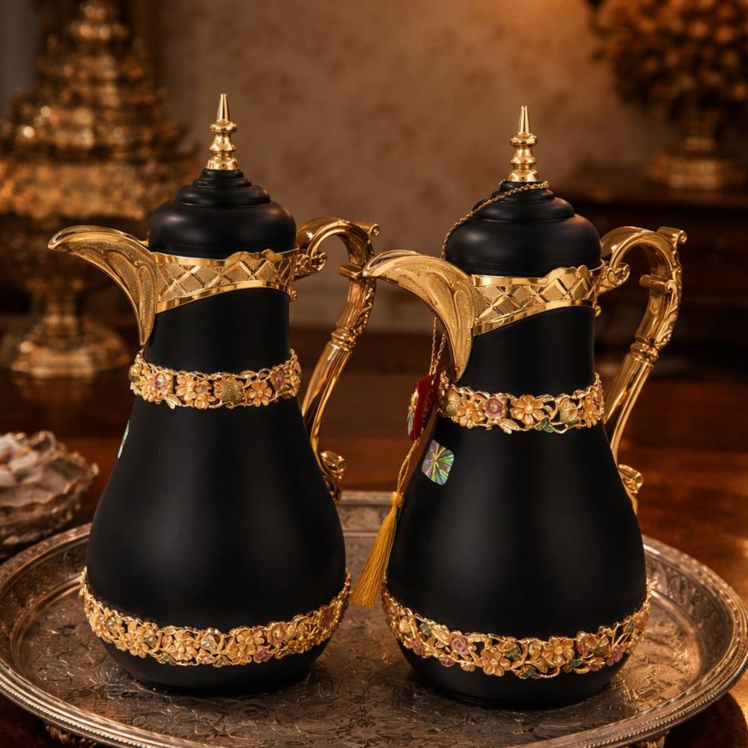 Black Luxury Thermos Flask Set – Arabic Coffee & Tea Server (2-Piece)